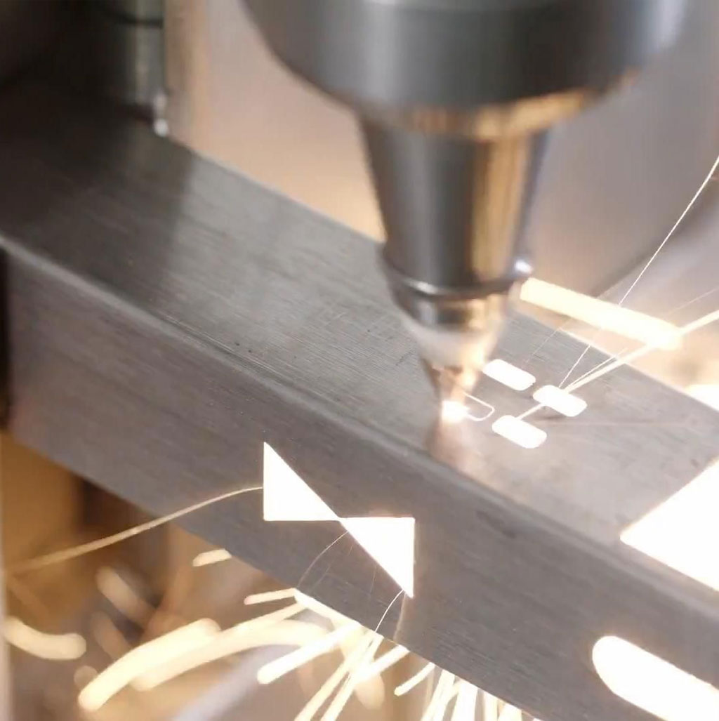 Macchina taglio laser
